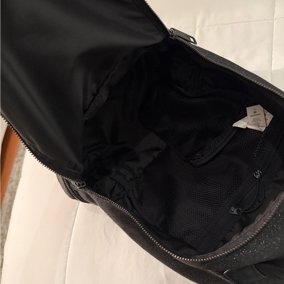 Lululemon Mini Backpack - Picture 4 of 6